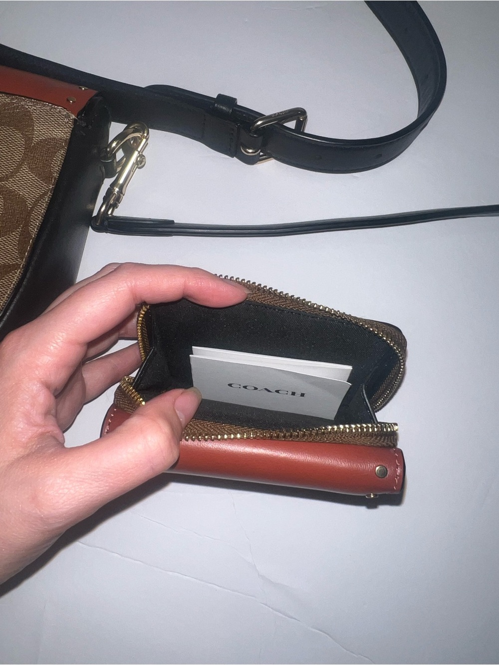 Coach C3593 Georgie Saddle Bag & Trifold Riley Wallet - Picture 9 of 12